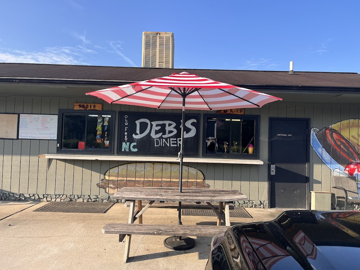 Deb's Diner